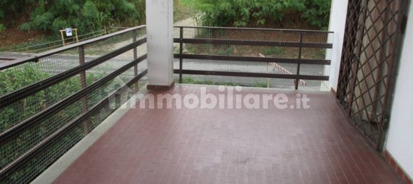 4 Schlafzimmer Villa in La Loggia, Italy, Nr. 335430 34