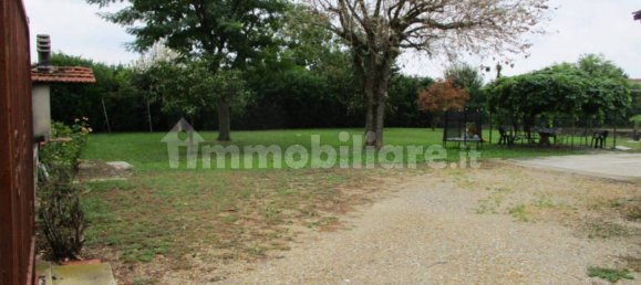 4 Schlafzimmer Villa in La Loggia, Italy, Nr. 335430 44