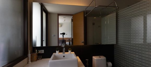 Apartamento com 1 quarto em condomínio em Khlong Toei, Thailand N.º 58251 8