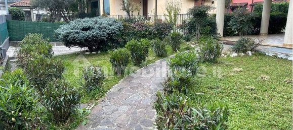 3 غرف نوم فيلا في Calcio, Italy رقم 91096 34