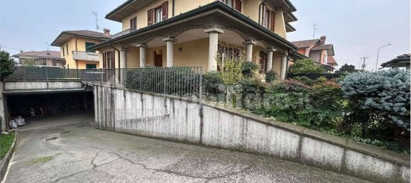 3 غرف نوم فيلا في Calcio, Italy رقم 91096 24