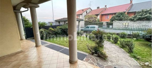 3 غرف نوم فيلا في Calcio, Italy رقم 91096 30