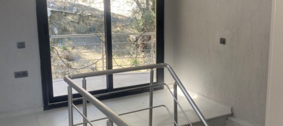 Villa 4+2 in Izmir, Turkey No. 20812 4