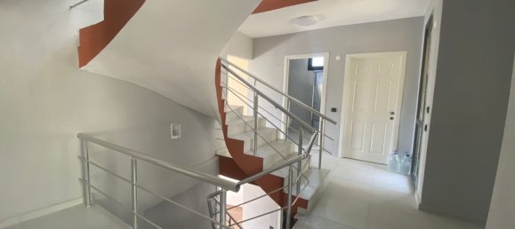 Villa 4+2 in Izmir, Turkey No. 20812 21