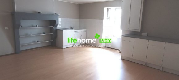 2-salle Maison à Le Blanc, France No. 218596 6