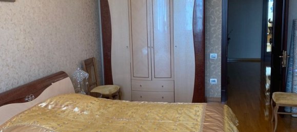 3 bedrooms Apartment in Yasamal, Azerbaijan No. 2070 13