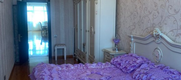 3 bedrooms Apartment in Yasamal, Azerbaijan No. 2070 8