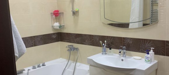 3 bedrooms Apartment in Yasamal, Azerbaijan No. 2070 12