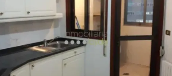 2 bedrooms Apartment in Vigo, Spain No. 140515 3