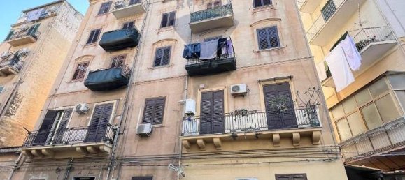 4غرفة شقة في Palermo, Italy رقم 4749 15