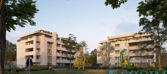 4-salle Appartement à Monza, Italy No. 2676 2