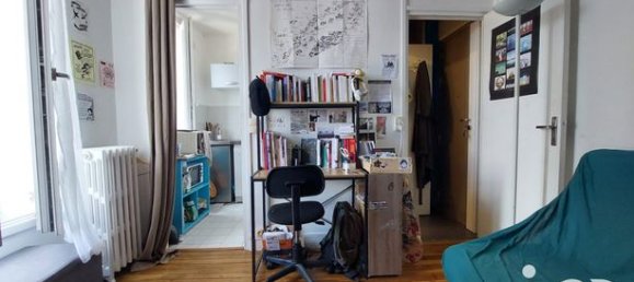 Studio in Montreuil, France No. 357071 3