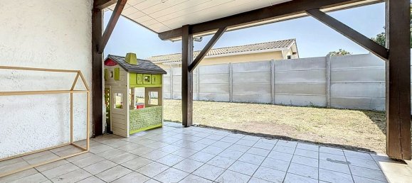 Casa de 3 dormitorios en Lignan-de-Bordeaux, France No. 335487 11