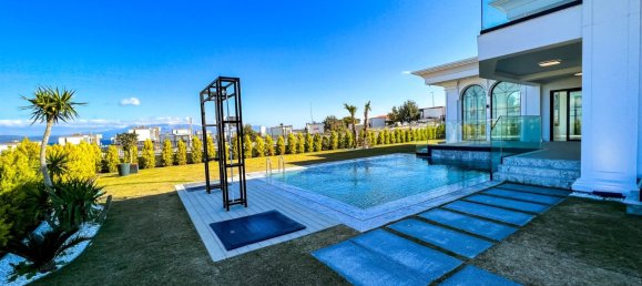 Villa 7+1 in Izmir, Turkey No. 34287 28