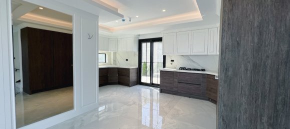 Villa 7+1 in Izmir, Turkey No. 34287 16