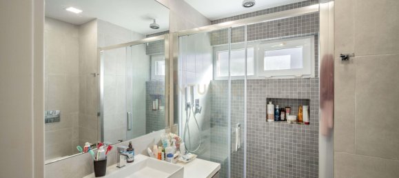 4 bedrooms Apartment in Cascais, Portugal No. 104465 10