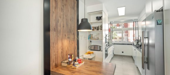 4 bedrooms Apartment in Cascais, Portugal No. 104465 3