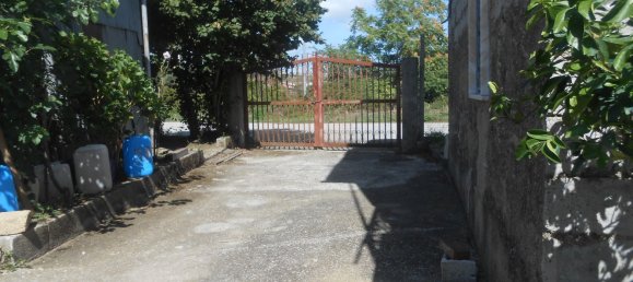 4 bedrooms House in Montemiletto, Italy No. 344293 8