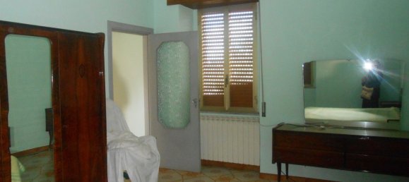 4 bedrooms House in Montemiletto, Italy No. 344293 23