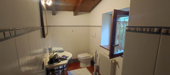 7 rooms House in Carpaneto Piacentino, Italy No. 215278 36