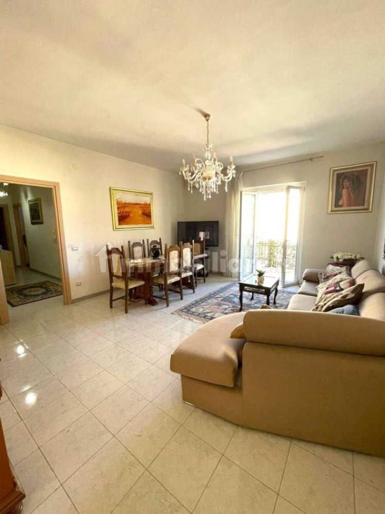 Apartamento de 3 dormitorios en Nola, Italy No. 313532