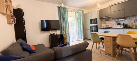2 bedrooms Apartment in Imperia, Italy No. 372248 9