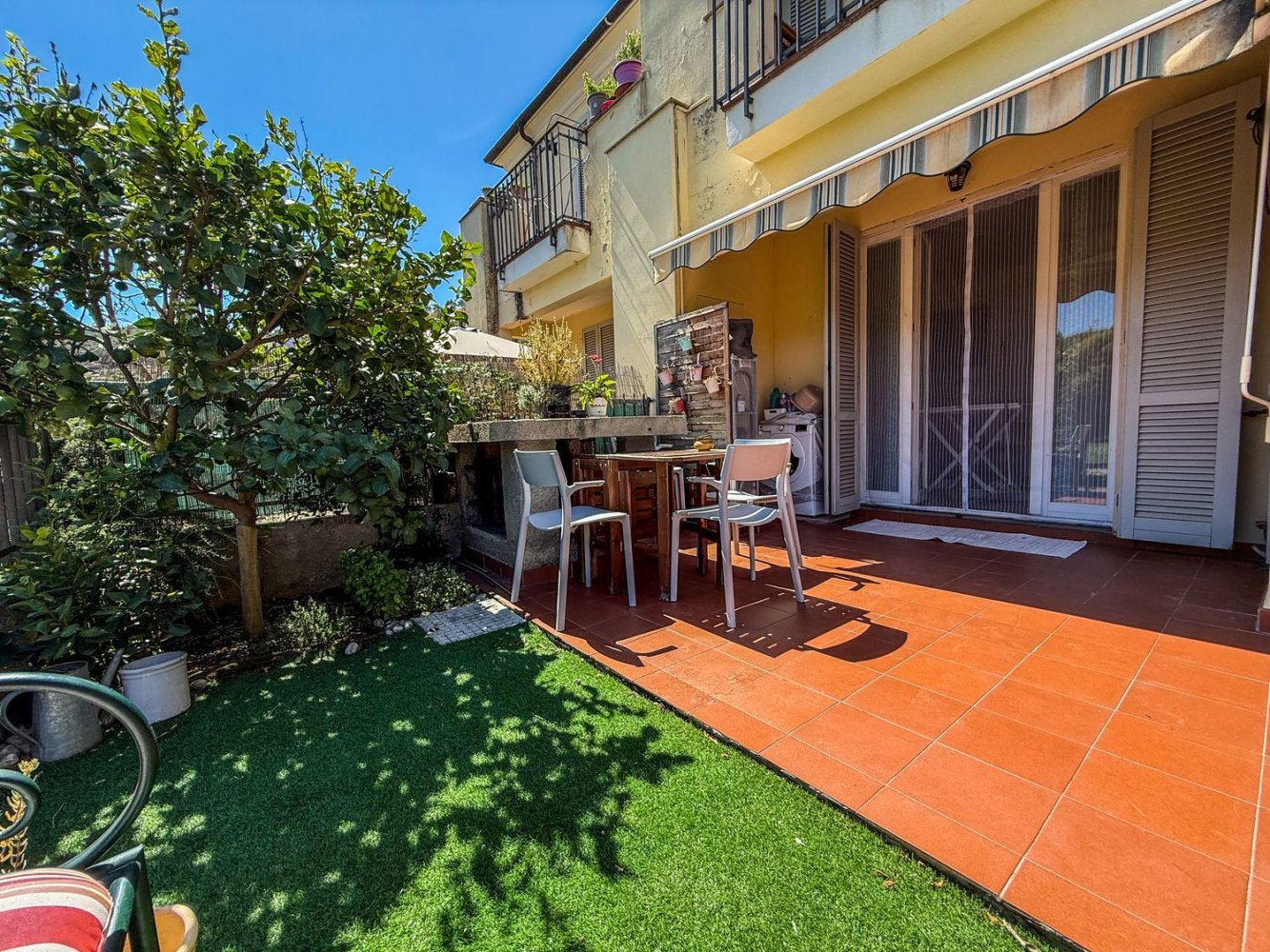 2 bedrooms Apartment in Imperia, Italy No. 372248