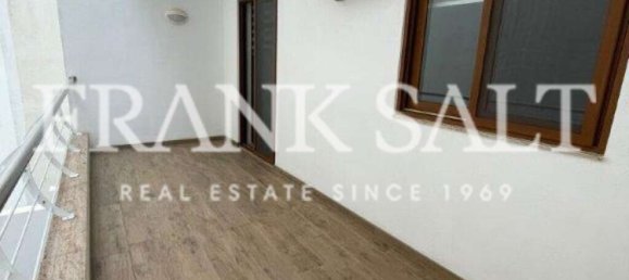 3 bedrooms Apartment in Mgarr, Malta No. 7821 2