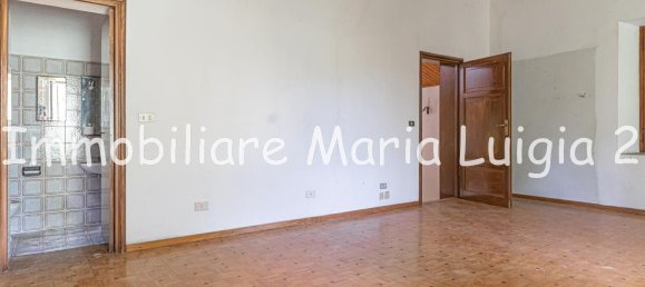 7 rooms House in Terenzo, Italy No. 294300 37