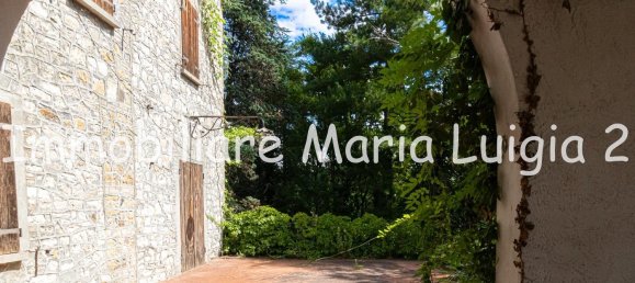 7 rooms House in Terenzo, Italy No. 294300 15