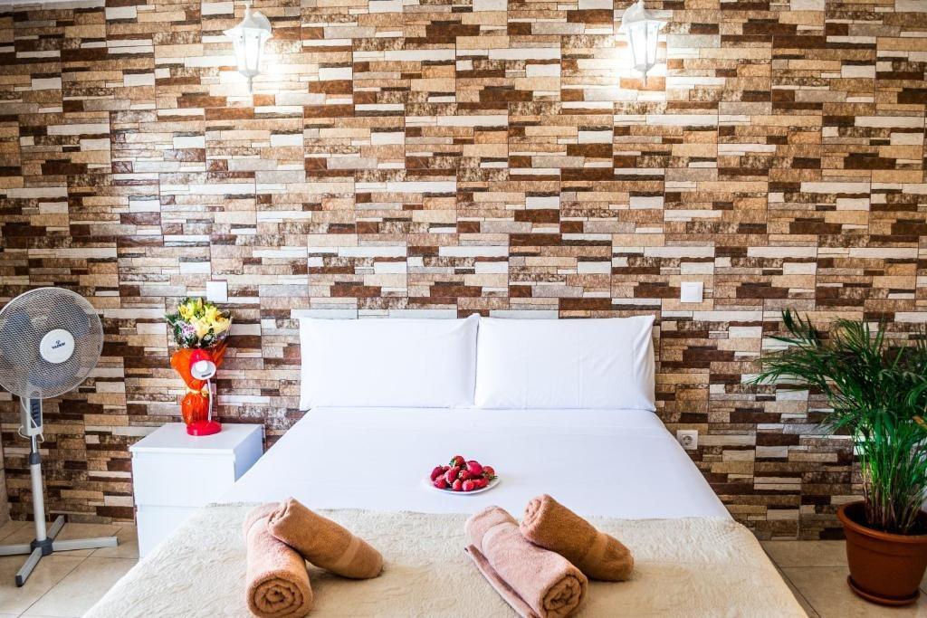 11 chambres Maison à San Bartolome De Tirajana, Spain No. 145060