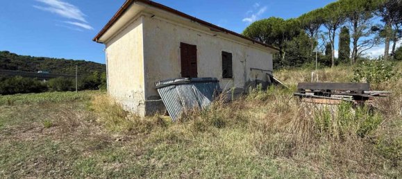 2 bedrooms House in Rosignano Marittimo, Italy No. 371679 2