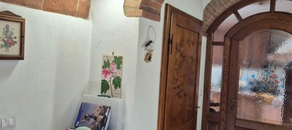 Дом с 7 комнатами в Синалунга, Италия № 225362 7