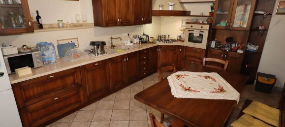 Дом с 7 комнатами в Синалунга, Италия № 225362 9