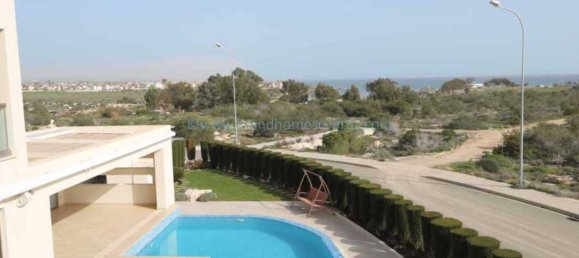 7 bedrooms House in Ayia Napa, Cyprus No. 23858 3
