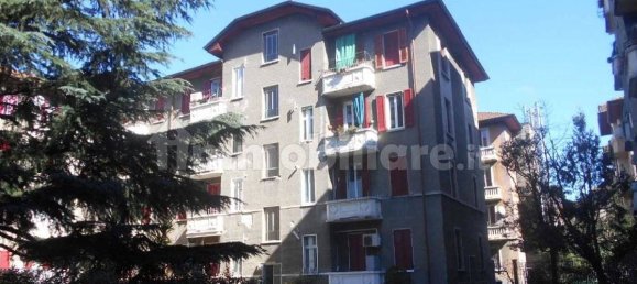 1 bedroom Apartment in Milan, Italy No. 243925 3