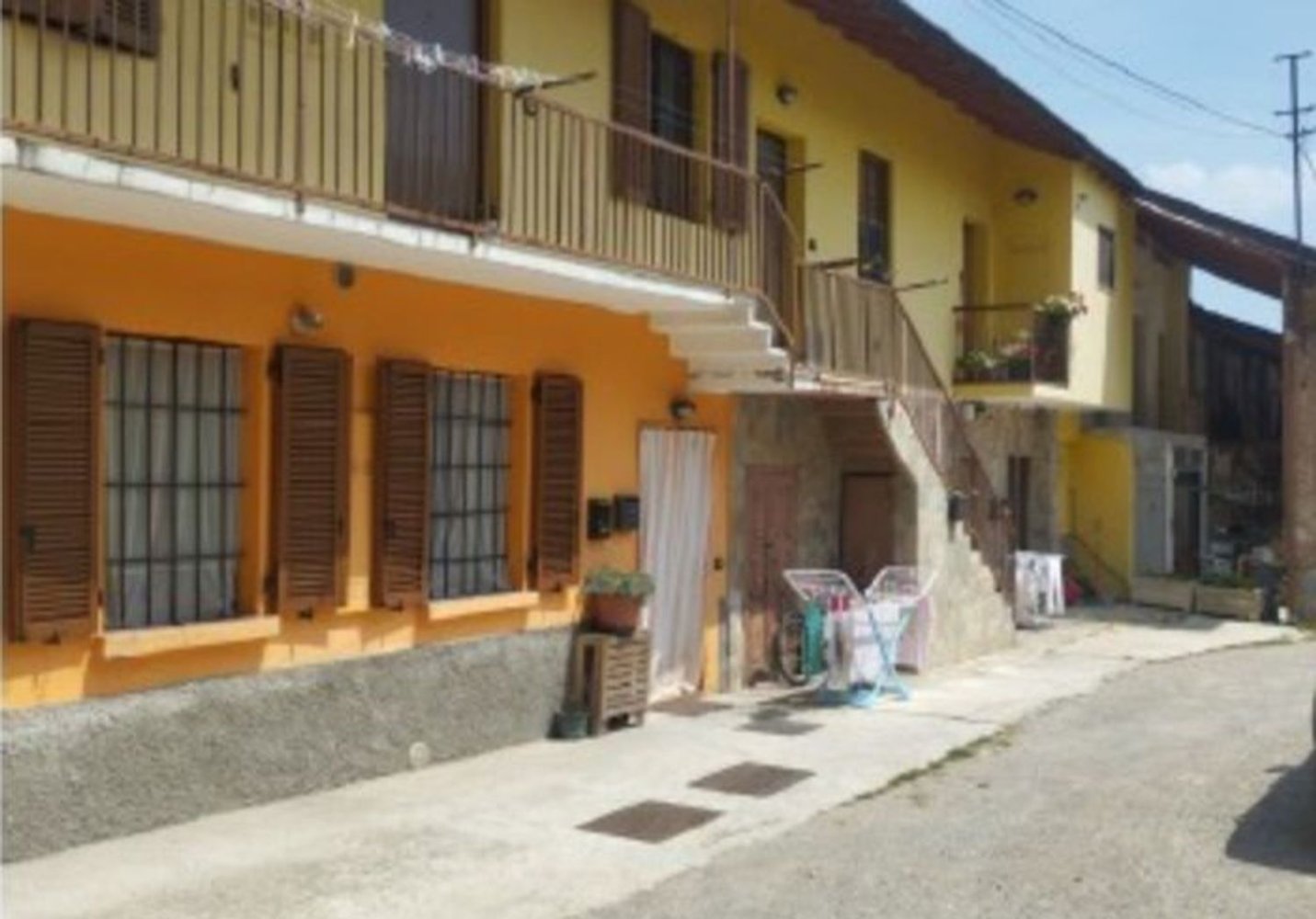 3 rooms Apartment in Cambiago, Italy No. 287648