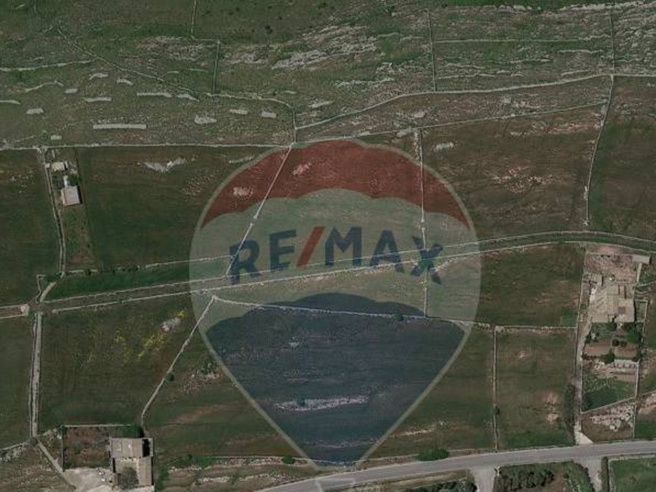 160000m² Land in Ragusa, Italy No. 292983