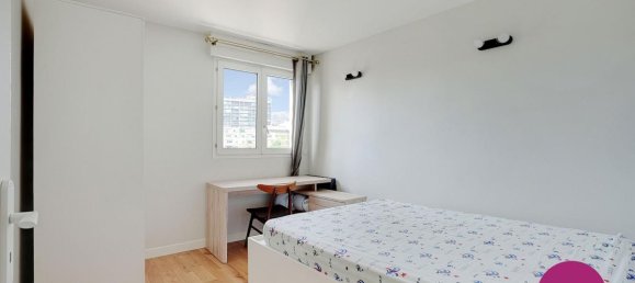 3 chambres Appartement à Courbevoie, France No. 295020 8