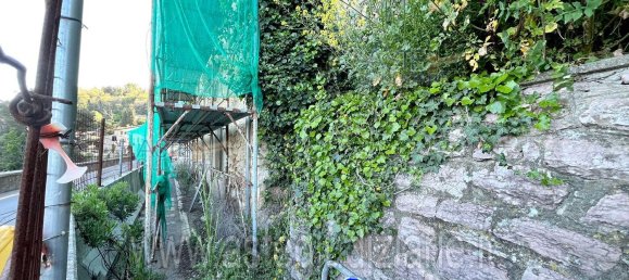 Casa de 3 dormitorios en Sassetta, Italy No. 346341 3