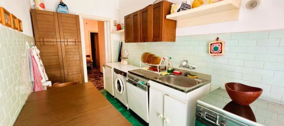 2 bedrooms Apartment in Santa Margherita Ligure, Italy No. 335719 3