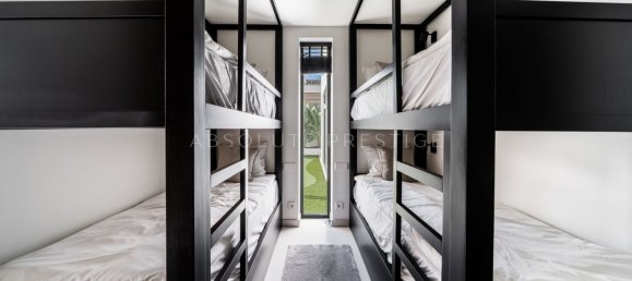 Villa de 7 dormitorios en Marbella, Spain No. 71340 33