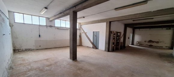 240m² Warehouse in Pontassieve, Italy No. 376370 20