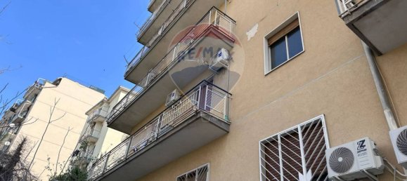 3 bedrooms Apartment in Catania, Italy No. 137211 2
