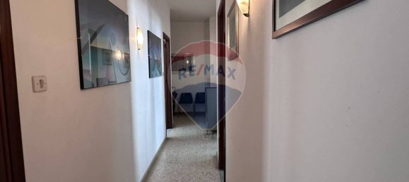 3 bedrooms Apartment in Catania, Italy No. 137211 6