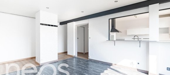 2 bedrooms Apartment in Dijon, France No. 327369 3