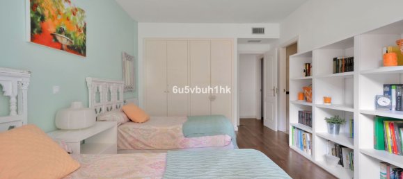 Apartamento de 3 dormitorios en Marbella, Spain No. 138934 32