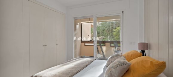 Apartamento de 3 dormitorios en Marbella, Spain No. 138934 24