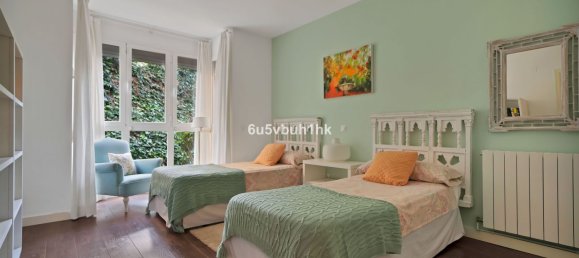 Apartamento de 3 dormitorios en Marbella, Spain No. 138934 30