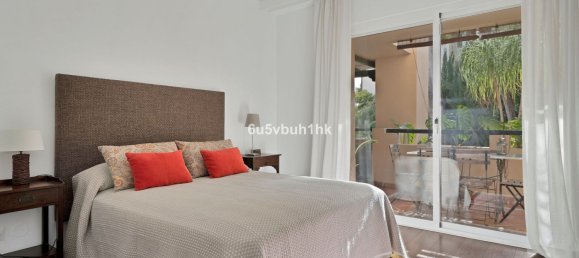 Apartamento de 3 dormitorios en Marbella, Spain No. 138934 18